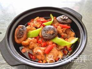 黄焖鸡青岛台东网红,网红美食背后的台东风情探秘