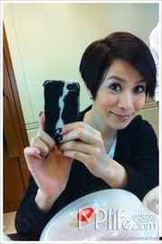 明星晒微博,甜蜜互动引网友热议